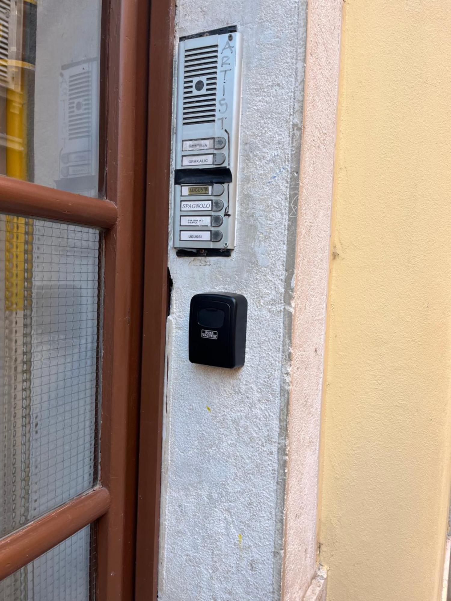 Augusta Apartment Pula Exterior photo